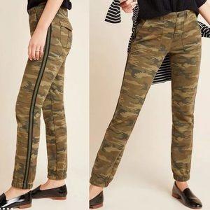 NWT Anthropologie Camo Side Stripe Joggers 31P